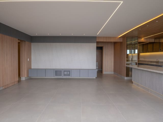 Apartamento Alto Padrão Novo no Park Lozandes | 153 m² Privativos | 3 Suítes | Totalmente Climatizado - Foto