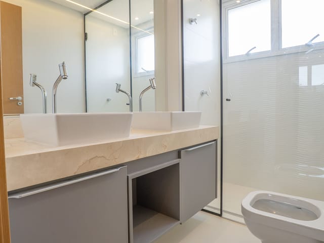 Apartamento Alto Padrão Novo no Park Lozandes | 153 m² Privativos | 3 Suítes | Totalmente Climatizado - Foto