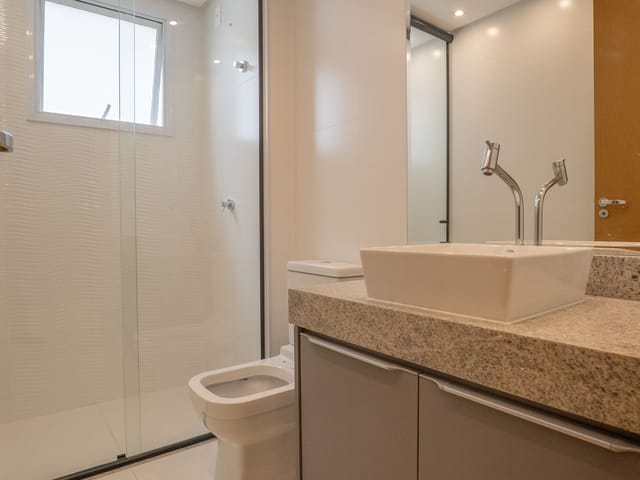 Apartamento Alto Padrão Novo no Park Lozandes | 153 m² Privativos | 3 Suítes | Totalmente Climatizado - Foto