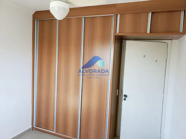 Apartamento 2 quartos e 1 banheiro, à venda, no bairro Vila Tesouro em São José dos Campos