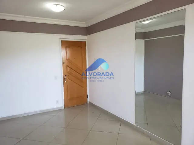 Apartamento 2 quartos e 1 banheiro, à venda, no bairro Vila Tesouro em São José dos Campos