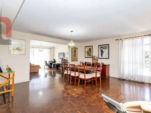 Apartamento 4 quartos e 5 banheiros, à venda, no bairro Alto da Rua XV em Curitiba