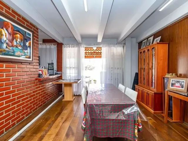 Apartamento 4 quartos e 5 banheiros, à venda, no bairro Alto da Rua XV em Curitiba