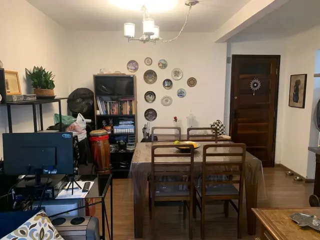 Apartamento 2 quartos e 1 banheiro, à venda, no bairro Campo Comprido em Curitiba