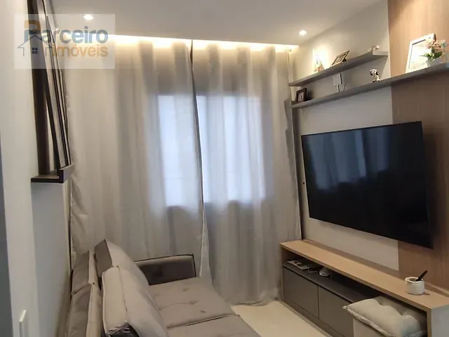 Apartamento 2 quartos e 1 banheiro, à venda, no bairro Tanquinho em Ferraz de Vasconcelos