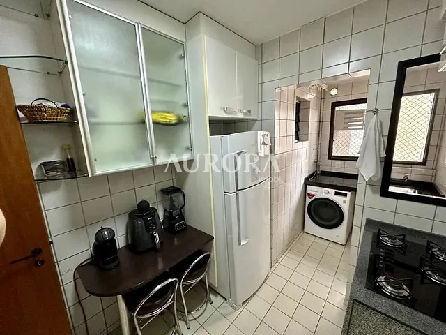 Apartamento com 133m² 3 quartos e 2 banheiros, à venda, no bairro Bela Suiça em Londrina
