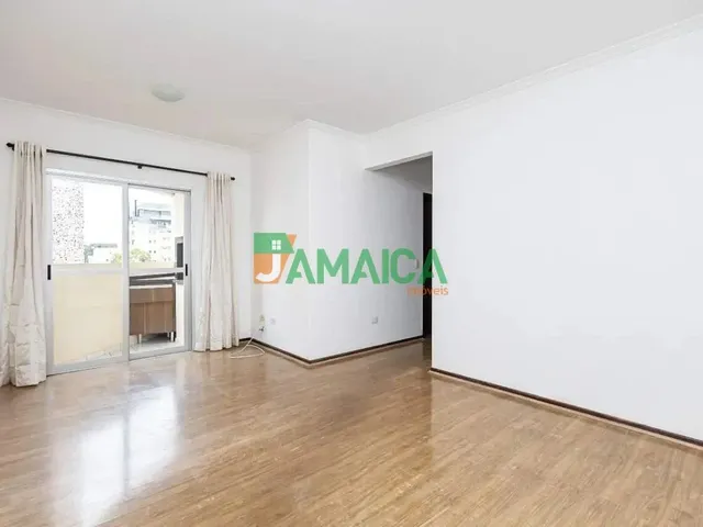 Apartamento com 55m² 2 quartos e 1 banheiro, para alugar, no bairro AHU em Curitiba