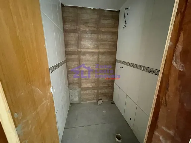 Apartamento com 45m² 2 quartos e 1 banheiro, à venda, no bairro Parque Maria Luiza em São Paulo