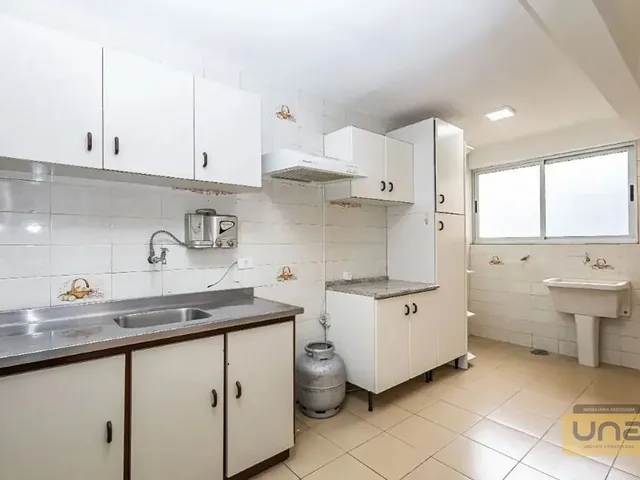 Apartamento 3 quartos e 2 banheiros, à venda, no bairro Portão em Curitiba
