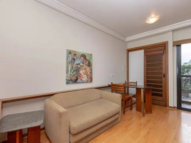 Apartamento 1 quarto e 2 banheiros, à venda, no bairro Batel em Curitiba
