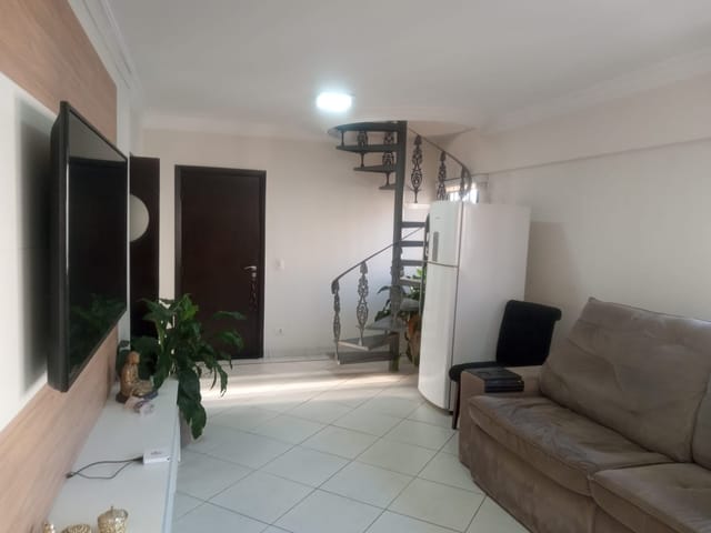 Apartamento com 190m² 3 quartos e 3 banheiros, à venda, no bairro Vila Gumercindo em São Paulo