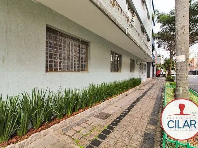 Apartamento 2 quartos e 2 banheiros, à venda, no bairro Centro em Curitiba