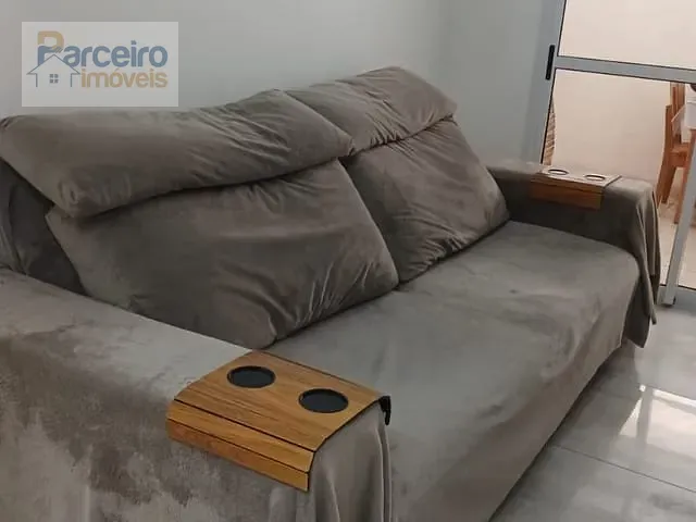 Apartamento 2 quartos e 1 banheiro, para alugar, no bairro Jardim Colonial em São Paulo