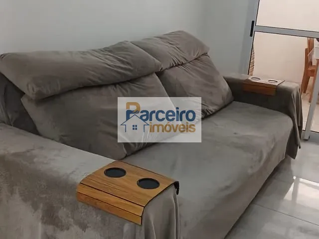 Apartamento 2 quartos e 1 banheiro, para alugar, no bairro Jardim Colonial em São Paulo