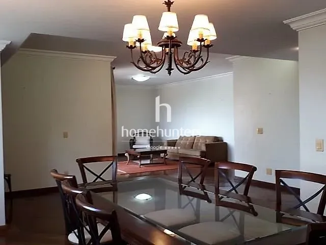 Apartamento com 245m² 4 quartos e 6 banheiros, à venda, no bairro Cambuí em Campinas