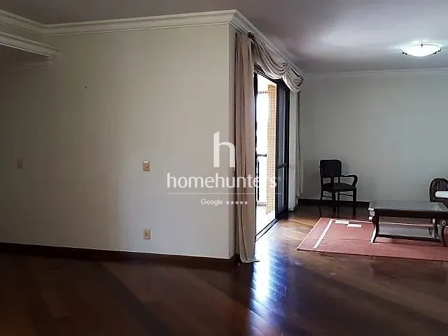 Apartamento com 245m² 4 quartos e 6 banheiros, à venda, no bairro Cambuí em Campinas
