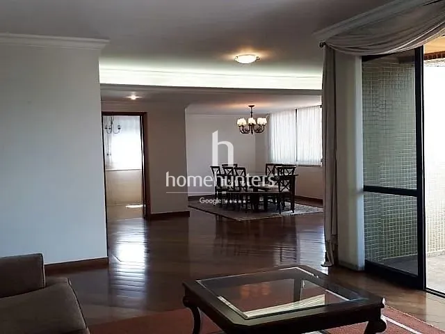 Apartamento com 245m² 4 quartos e 6 banheiros, à venda, no bairro Cambuí em Campinas