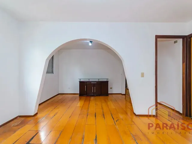 Apartamento 3 quartos e 2 banheiros, à venda, no bairro Vila Izabel em Curitiba