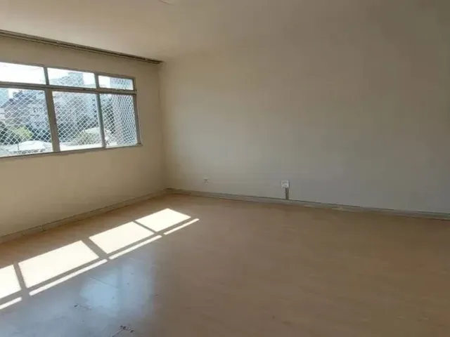 Apartamento 3 quartos e 2 banheiros, à venda, no bairro Água Verde em Curitiba