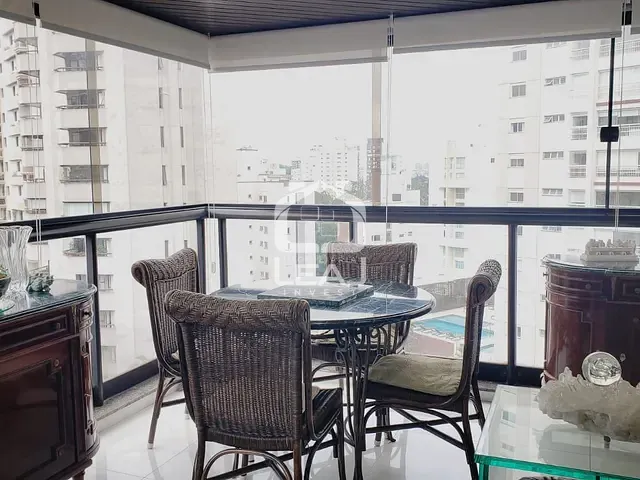 Apartamento com 378m² 4 quartos e 4 banheiros, à venda, no bairro Vila Andrade em São Paulo