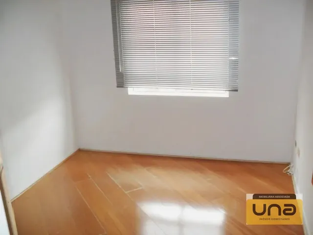 Apartamento 2 quartos e 1 banheiro, para alugar, no bairro CABRAL em Curitiba