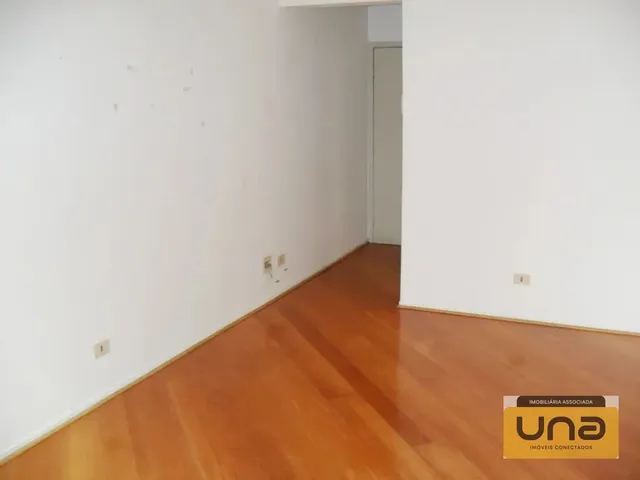 Apartamento 2 quartos e 1 banheiro, para alugar, no bairro CABRAL em Curitiba