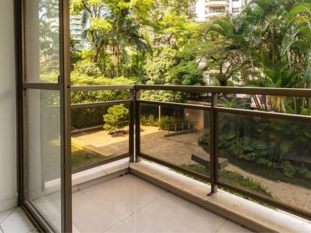 Apartamento com 144m² 2 quartos e 2 banheiros, à venda, no bairro Indianópolis em São Paulo