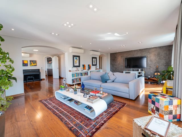 Apartamento com 285m² 4 quartos e 5 banheiros, à venda, no bairro Jardim Parque Morumbi em São Paulo
