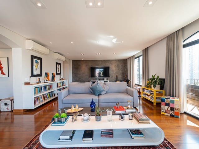Apartamento com 285m² 4 quartos e 5 banheiros, à venda, no bairro Jardim Parque Morumbi em São Paulo