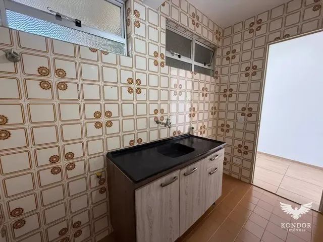 Apartamento 1 quarto e 1 banheiro, à venda, no bairro Centro em Curitiba
