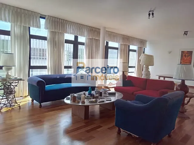 Cobertura / Penthouse 3 quartos e 2 banheiros, para alugar, no bairro Jardim Paulista em São Paulo
