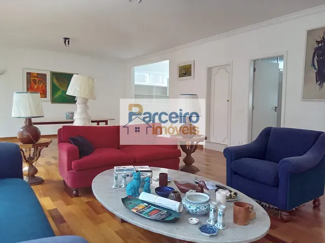 Cobertura / Penthouse 3 quartos e 2 banheiros, para alugar, no bairro Jardim Paulista em São Paulo