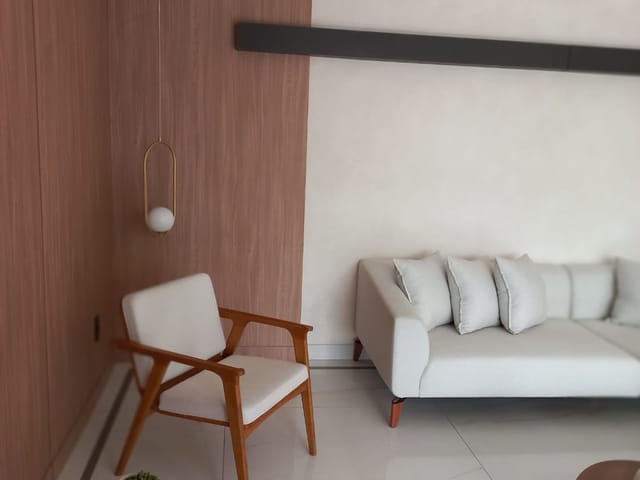 Apartamento com 115m² 3 quartos e 2 banheiros, à venda, no bairro Balneário Pereque em Porto Belo