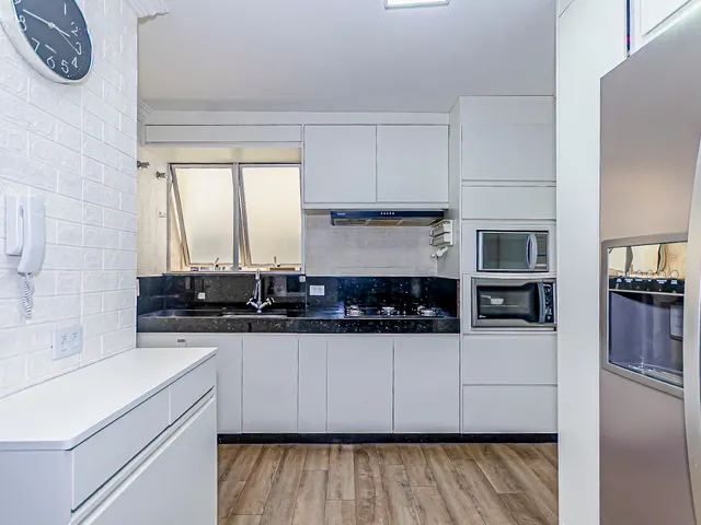 Apartamento com 122m² 3 quartos e 3 banheiros, à venda, no bairro Água Verde em Curitiba