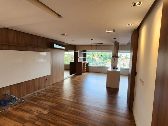Apartamento com 110m² 3 quartos e 2 banheiros, à venda, no bairro Granja Viana em Cotia
