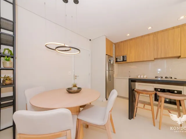 Apartamento 2 quartos e 2 banheiros, à venda, no bairro Campo Comprido em Curitiba
