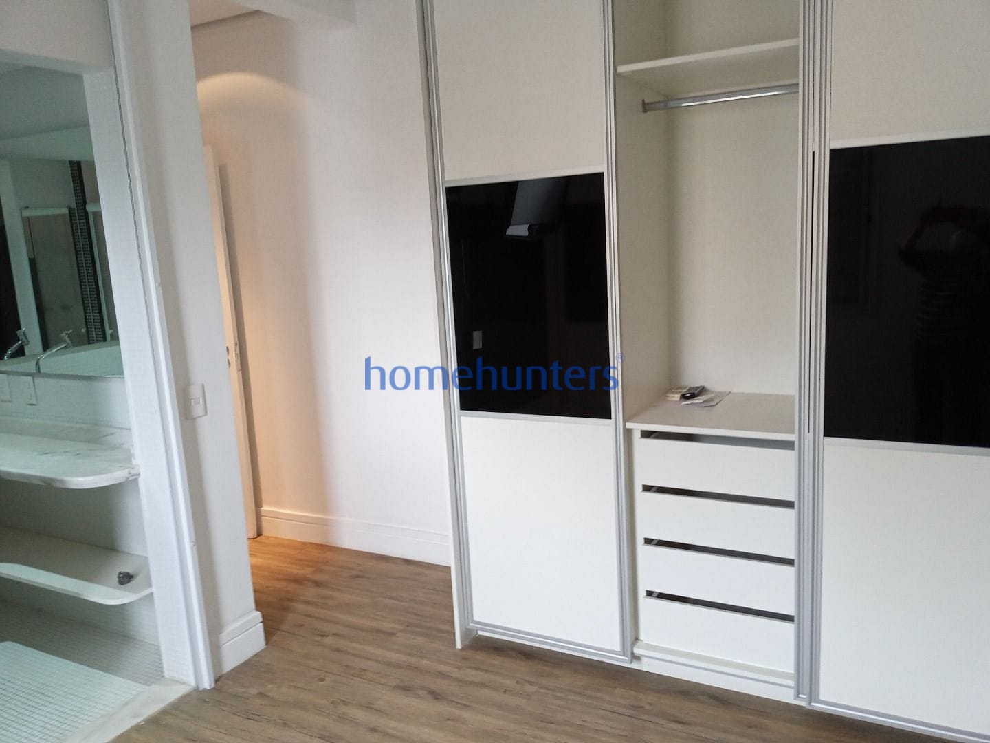 Apartamento à venda com 2 quartos, 115m² - Foto 7