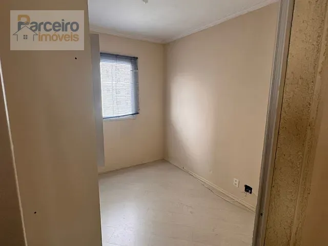 Apartamento 2 quartos e 1 banheiro, para alugar, no bairro Quinta da Paineira em São Paulo