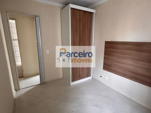 Apartamento 2 quartos e 1 banheiro, para alugar, no bairro Quinta da Paineira em São Paulo