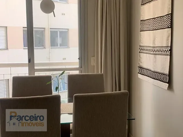 Apartamento 2 quartos e 1 banheiro, à venda, no bairro Vila Guilhermina em São Paulo