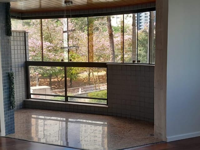 Foto do Apartamento - Apartamento para locação de 200m² na Vila Andrade com 4 quartos sendo 2 suítes e 2 vagas | Leal Invest