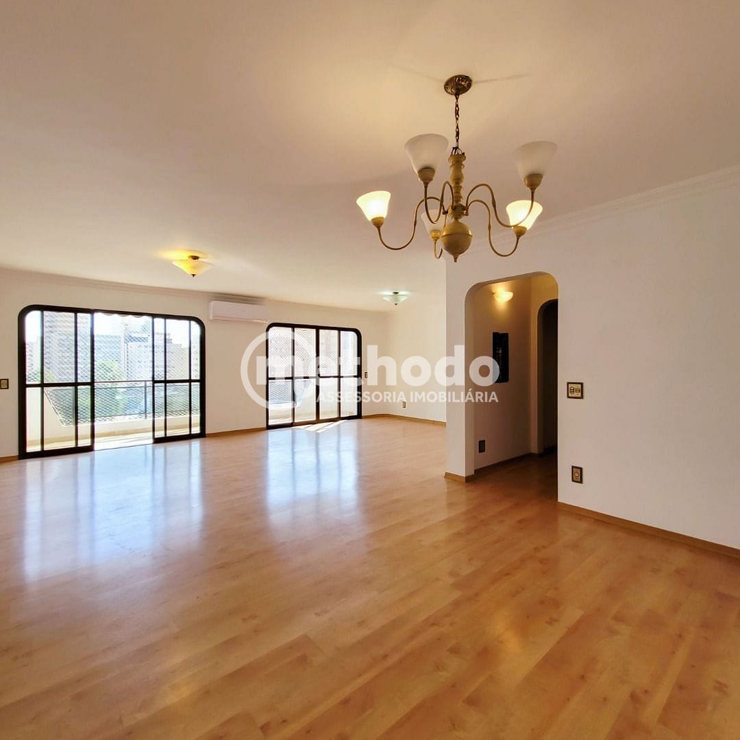 Apartamento, 3 quartos, 215 m² - Foto 1