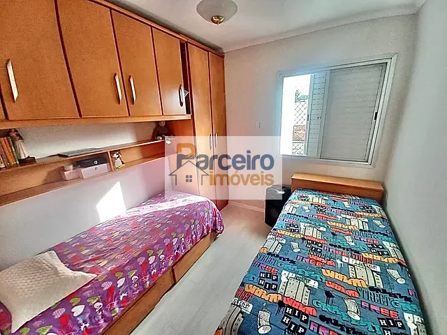 Apartamento 2 quartos e 1 banheiro, à venda ou para alugar, no bairro Vila Santana em São Paulo