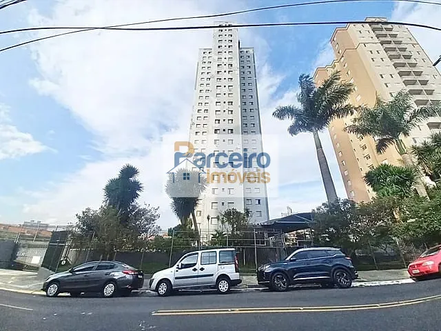 Apartamento 2 quartos e 1 banheiro, à venda ou para alugar, no bairro Vila Santana em São Paulo