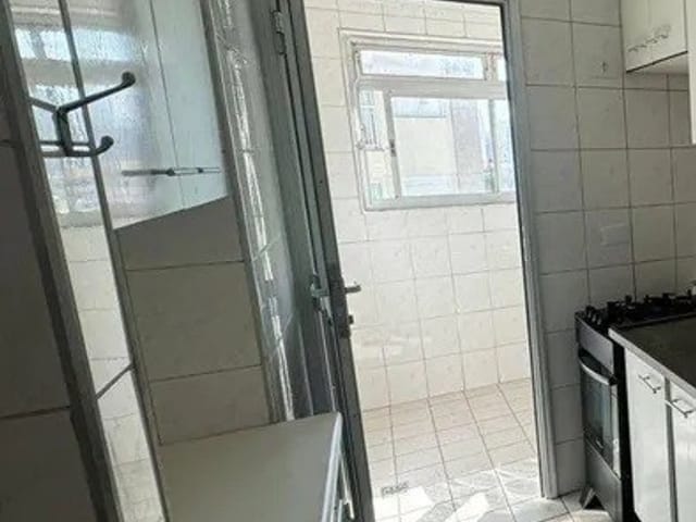 Apartamento com 60m² 2 quartos e 1 banheiro, à venda ou para alugar, no bairro Cambuci em São Paulo