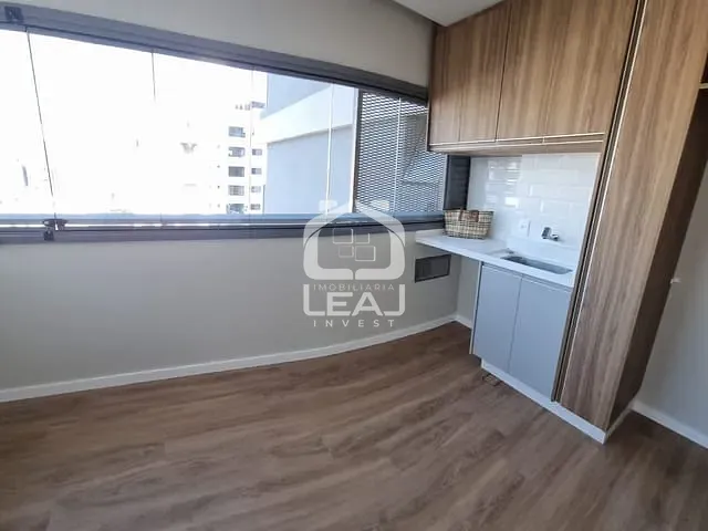 Apartamento com 70m² 2 quartos e 2 banheiros, para alugar, no bairro Indianópolis em São Paulo