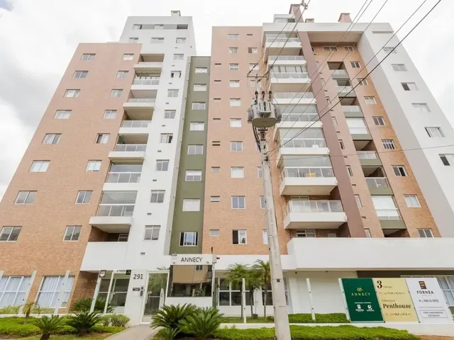 Apartamento 3 quartos e 2 banheiros, à venda, no bairro Mercês em Curitiba