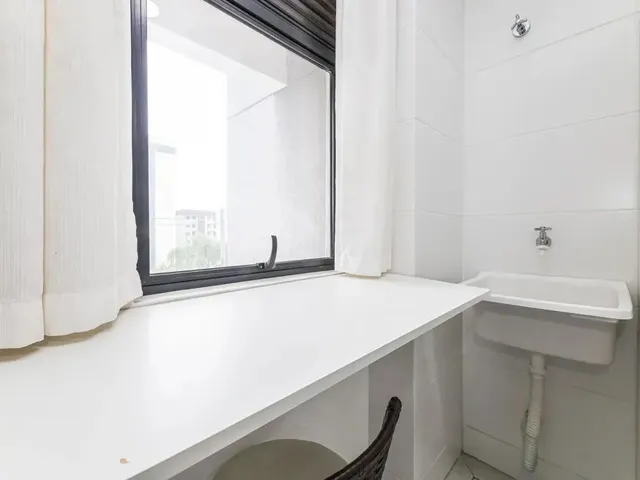 Apartamento 1 quarto e 1 banheiro, à venda, no bairro Cidade Industrial em Curitiba