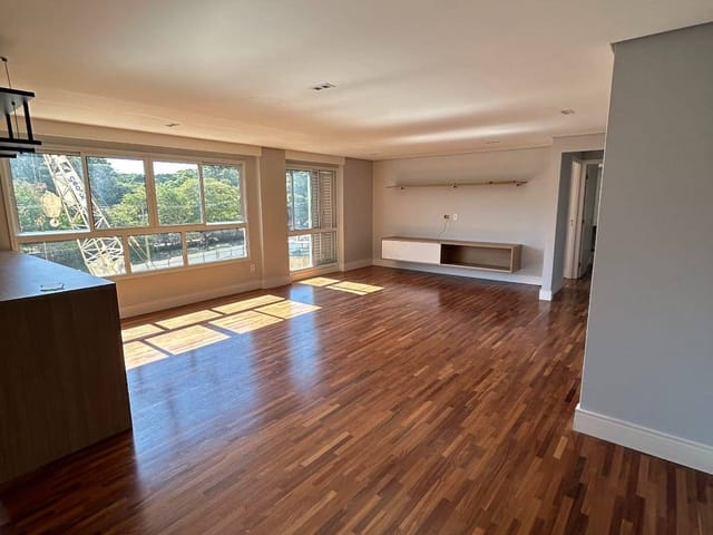 Apartamento com 116m² 2 quartos e 3 banheiros, à venda, no bairro Itaim Bibi em São Paulo