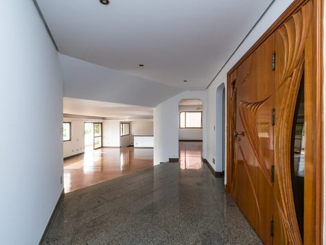 Apartamento com 370m² 4 quartos e 5 banheiros, à venda, no bairro Morumbi em São Paulo